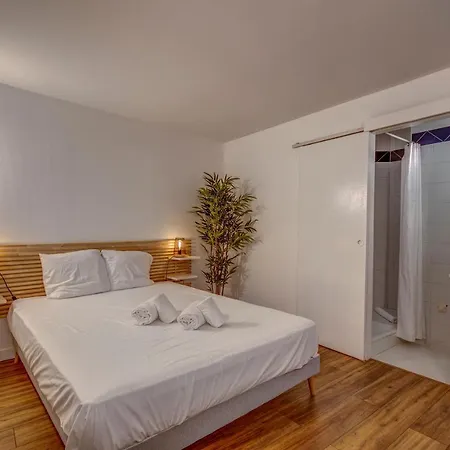 Le Paquier - Vieille Ville, Calme, Lac 100m, Netflix Appartement